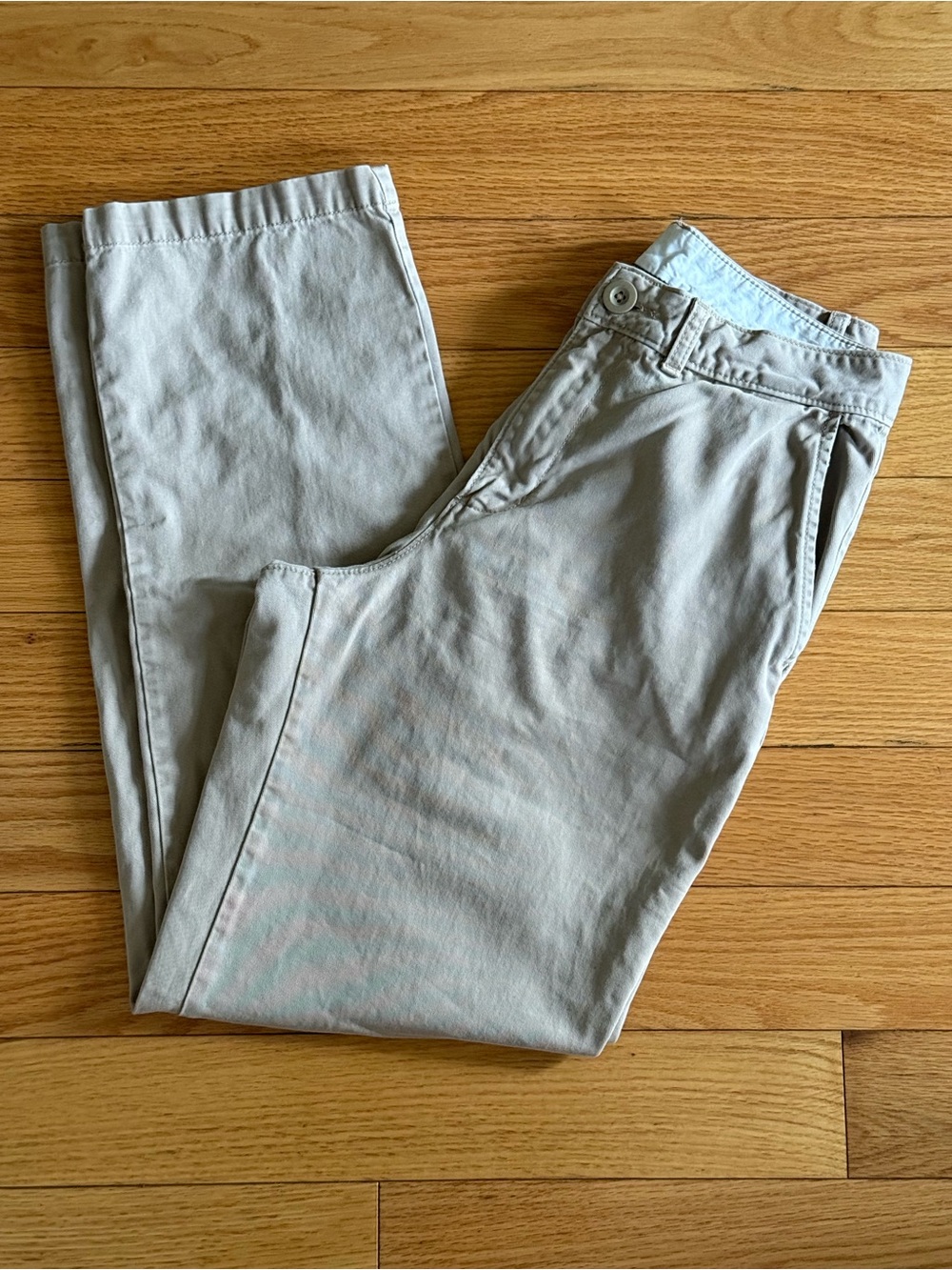 Roundtree & Yorke classic khakis 30x32